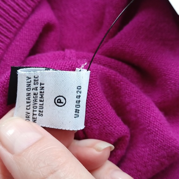 Diane von Furstenberg "Dustie" Magenta Wool Layered Turtleneck- Sz. Sm - Picture 8 of 9